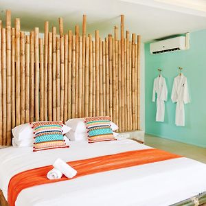 Jai Tiki Retreat - Adult Only